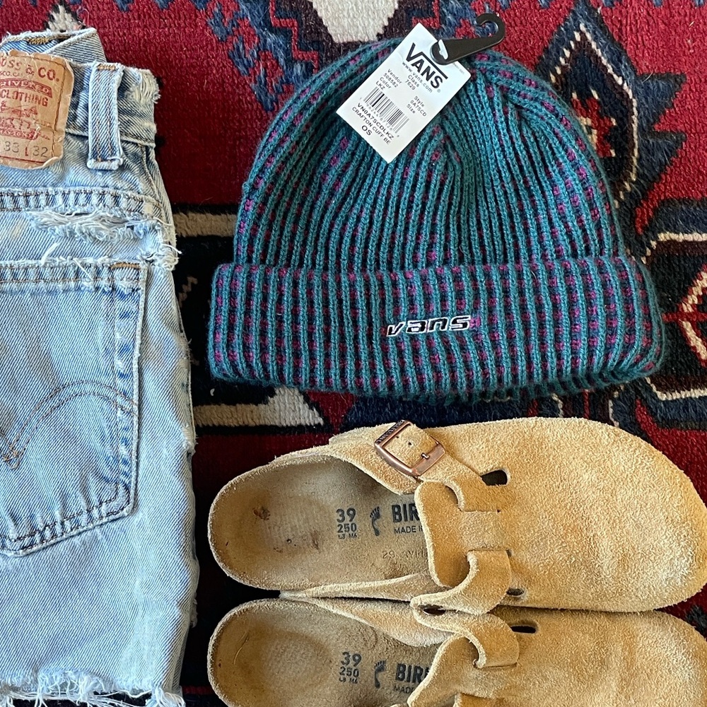 Vans NWT blue and Purple Knit Beanie